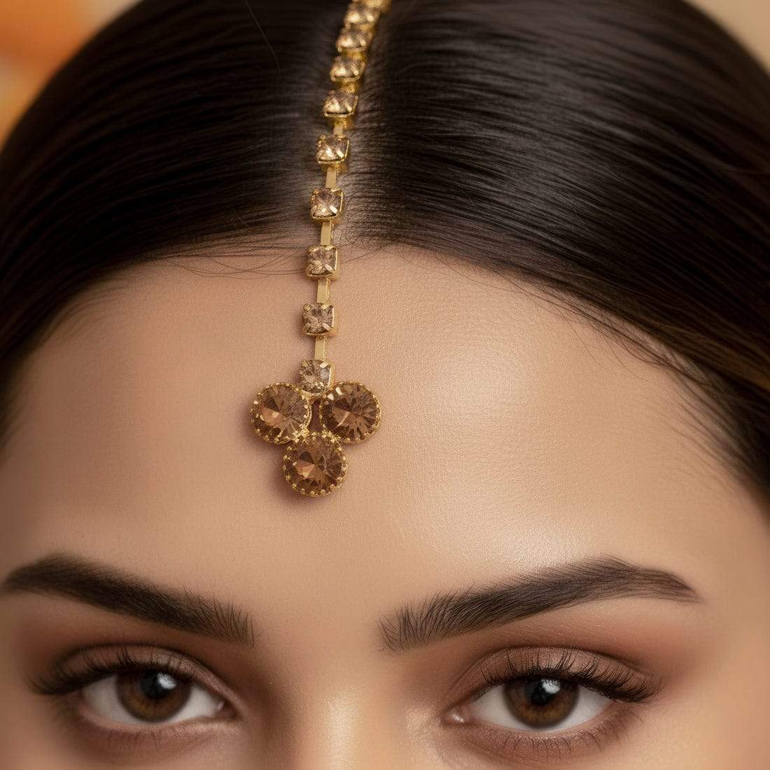 Golden Radiance Necklace Set |  Ushve
